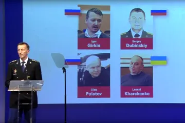 Nizozemci budou soudit tři Rusy a jednoho Ukrajince za sestřelení MH17