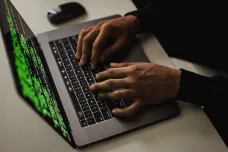 Weby ministerstva vnitra a policie čelily kybernetickému útoku