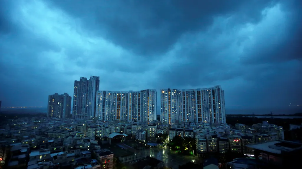 Čekání na Krále bouří ve městě Šen-čen