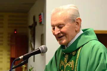 Ve 100 letech zemřel jezuita a bývalý politický vězeň František Pevný