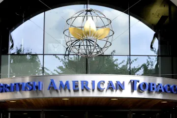 Chystá se obří tabáková fúze. Pokud klapne, BAT vystřídá na pozici jedničky Philip Morris 