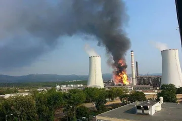 Za havárii v Unipetrolu policie obvinila dva zaměstnance, opravy stály 4 miliardy