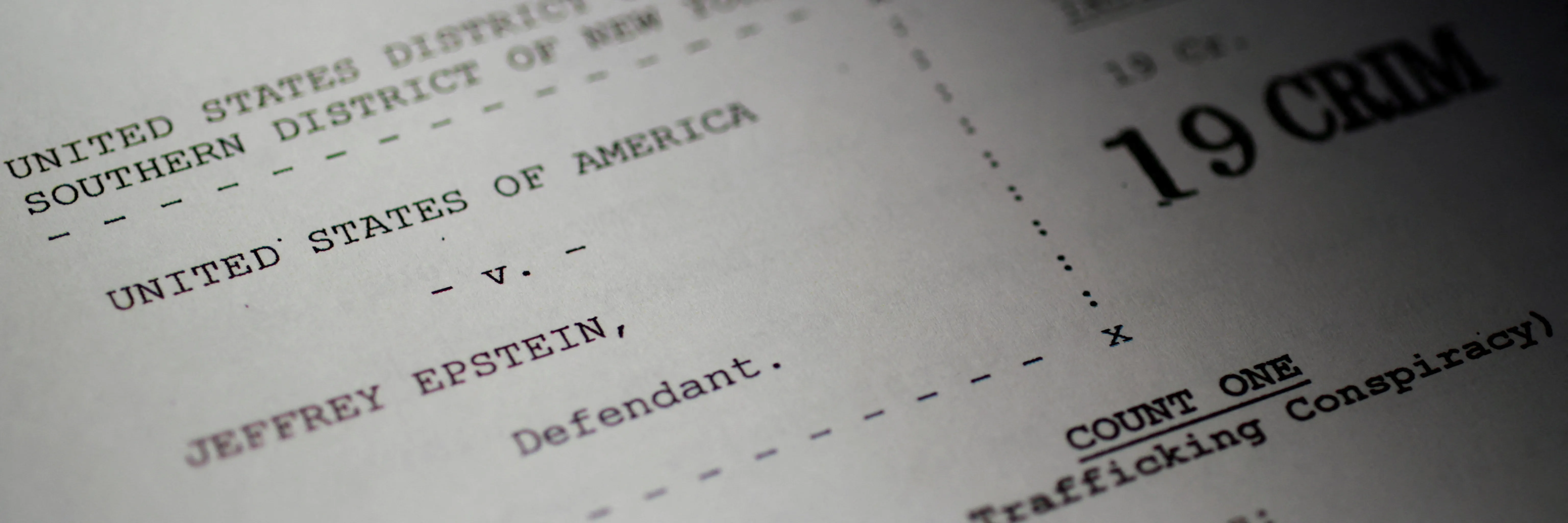 Americké úřady zveřejnily další dokumenty ke kauze Jeffreyho Epsteina