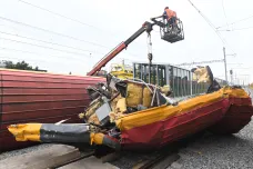 Vlak RegioJetu jel před srážkou rychleji, než měl, říká ministr Kupka