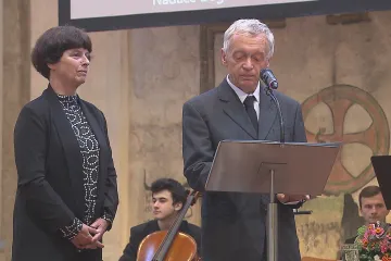 Cenu Vize 97 převzali manželé Hadravovi. Nadace Havlových ocenila jejich práci v dějinách astronomie