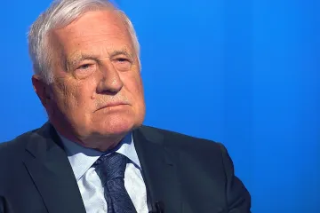Do EU jsme vstoupit museli, nebyla alternativa, vzpomíná Václav Klaus. Ale teď by klidně odešel