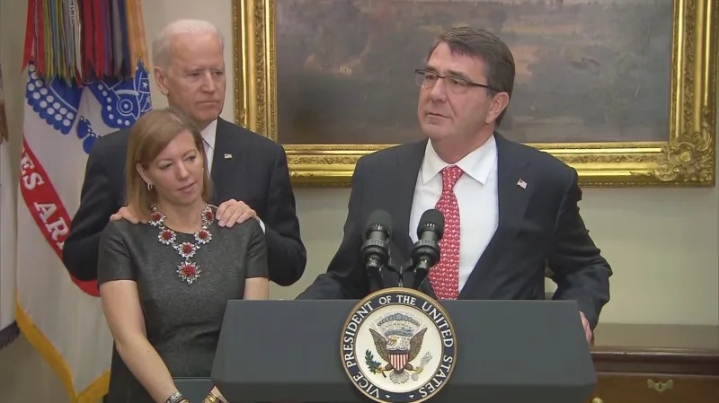 Joe Biden se Stephanií Carterovou