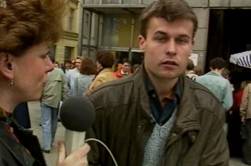 30 let zpět: Volby za 58 dní!