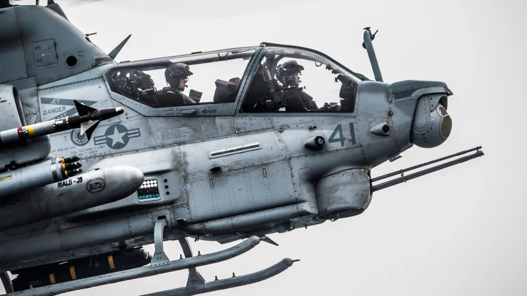 Bojový vrtulník AH-1Z Viper