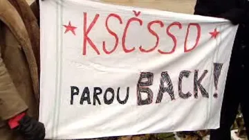 Demonstrace proti ČSSD
