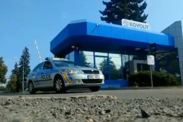 V Kovolitu zasahovala policie a inspekce práce kvůli nelegálně zaměstnávaným cizincům