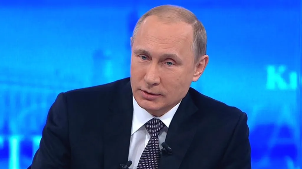 Vladimir Putin odpovídá na dotazy občanů