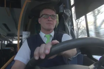 Jihomoravský kraj chce spravedlivě rozdělit dopravcům peníze na platy řidičů. Limitují ho ale rozdílné smlouvy