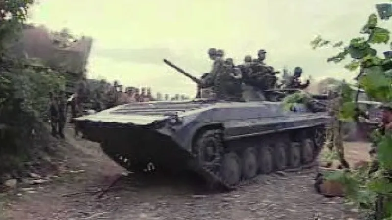 Bojové vozidlo pěchoty na rusko-gruzínských hranicích.