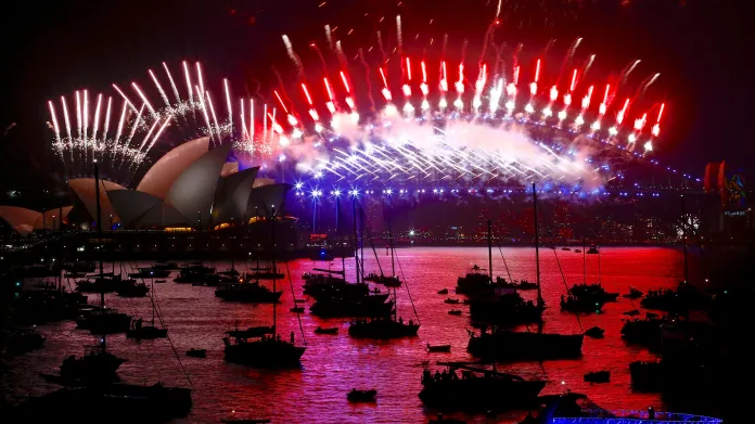 Ohňostroj v Sydney, kterým oslavovali příchod roku 2018