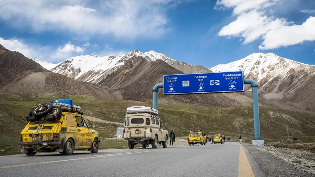 Dan Přibáň a spol. objíždí svět