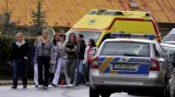 Studenti obchodní školy ve Žďáru, kde došlo k vražednému útoku