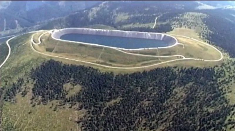 Dlouhé stráně mají poškozené dno, přestože jsou po rekonstrukci