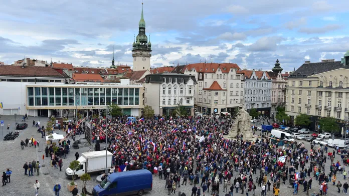Demonstrace Česká republika na 1. místě v Brně