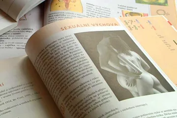 Sexuální výchova aneb od náčrtků k fotografiím