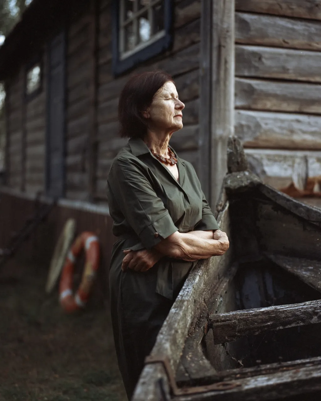 Soubor nese myšlenku, že prostor má být slyšet, má být cítěn všemi možnými smysly, protože oči toho někdy neříkají dost. Portétované autor požádal, aby zavřeli oči a vnímali krajinu