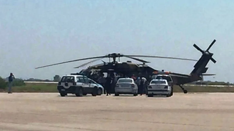 Turecký vojenský vrtulník v sobotu přistál na řeckém letišti