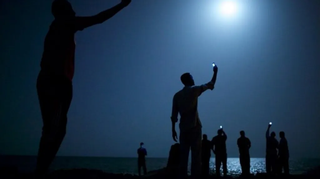 Vítězná fotka World Press Photo 2013 Johna Stanmeyera