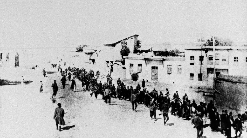 Genocida Arménů v letech 1915–1923