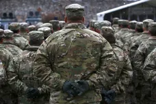 USA zřejmě výrazně sníží vojenskou přítomnost v Německu, posílí Polsko