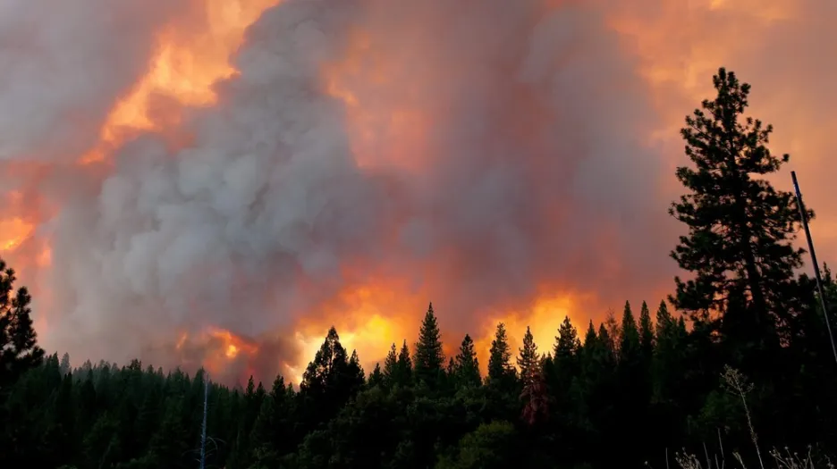 Požár v Yosemitech