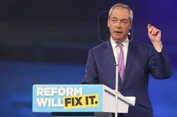 Farage rezignuje na post poslance a bude usilovat o znovuzvolení