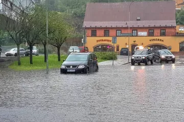 Meteorologové varují před dalšími bouřkami. Škody od jara přesáhly miliardu