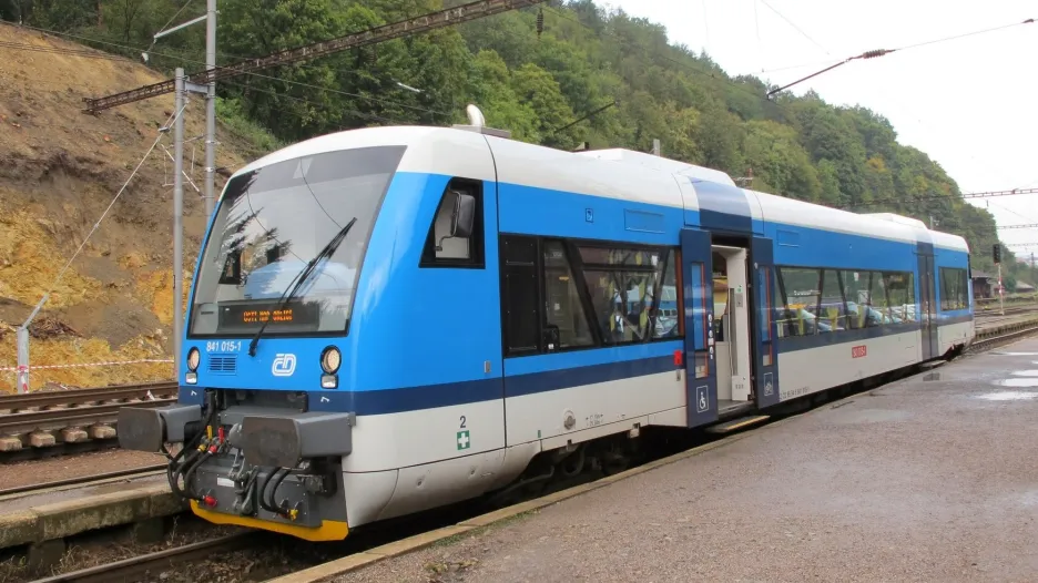 Motorový osobní vlak