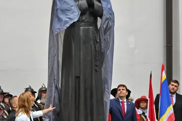 Zastavit dělovou kouli. Brno odhalilo sochu jezuitovi, který bránil město před Švédy