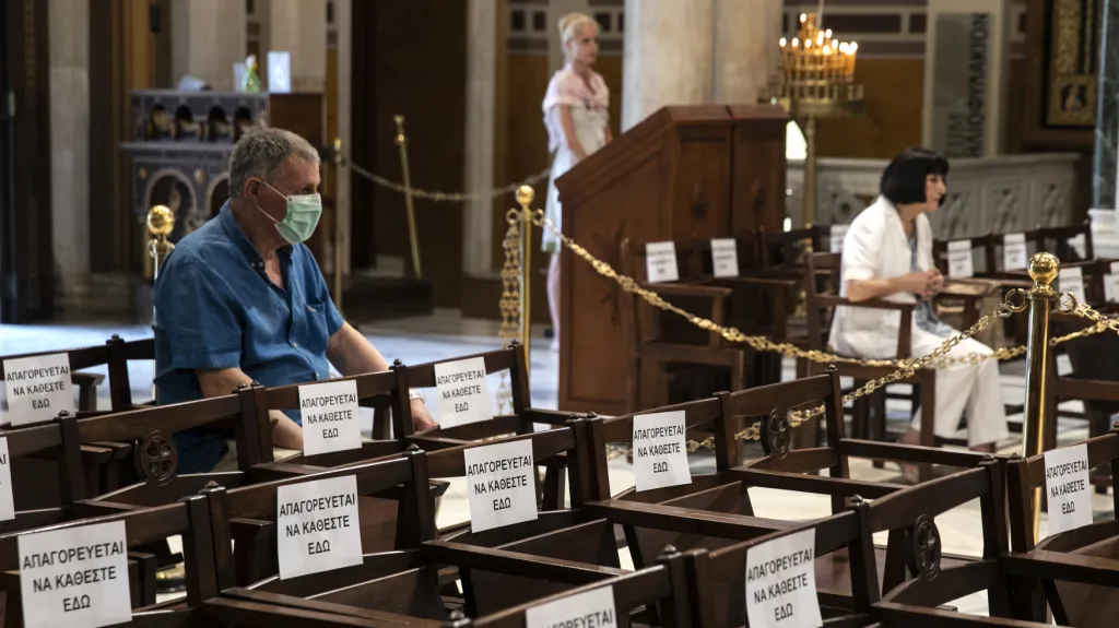 Ortodoxní křesťané se zúčastnili mše v athénské katedrále