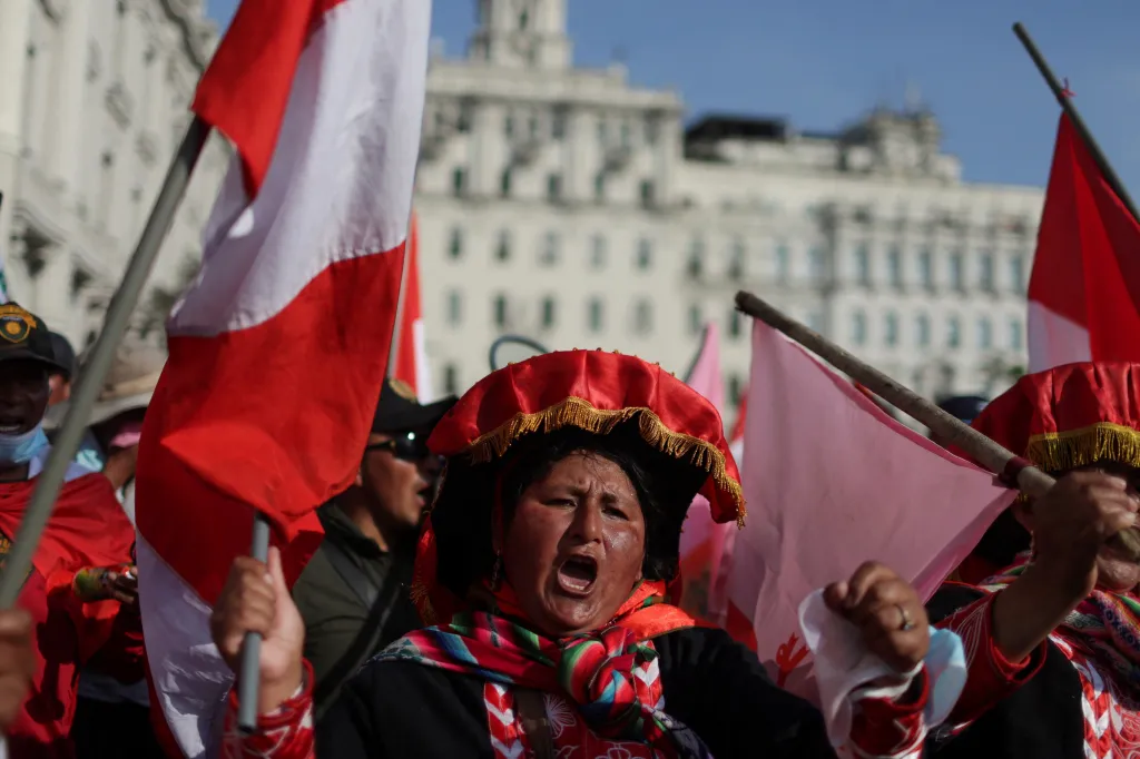 V Peru pokračují protivládní protesty