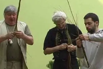 Pletení tatarů a zdobení vajíček ve Velké Bystřici