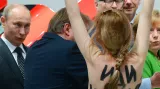 Členky Femen protestovaly v Hannoveru proti Putinovi