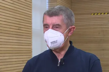 Od pondělí se bude zřejmě uznávat jen očkování a prodělání covidu, děti budou mít výjimku