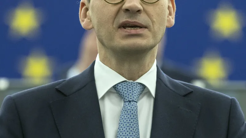Polský premiér čelil kvůli reformě justice kritice europoslanců