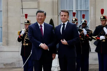Si mluvil v Paříži o perspektivě, Macron o spravedlivém obchodu