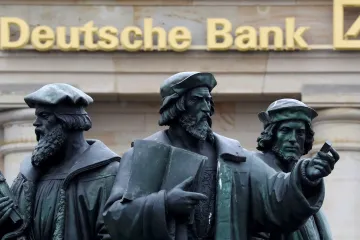 Deutsche Bank je zdravá, prošla v USA zátěžovými testy Fedu. Credit Suisse má však nedostatky 