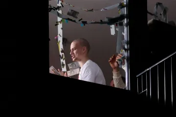 Polský influencer při charitativním streamu vybral 1,4 miliardy korun