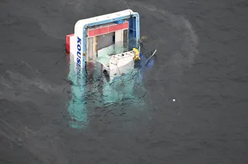 U Japonska se srazila nákladní loď s rybářským člunem