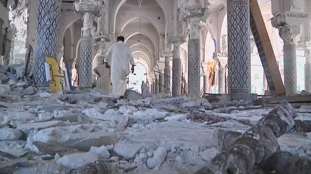 Zničená libyjská hrobka ve Zlitánu