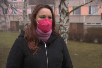 Zaměstnankyně upozornila na nedodržování opatření v práci. Podle firmy to bylo nedorozumění