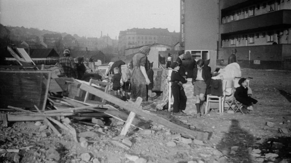 Bombardování Prahy 25. března