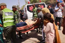 Čeští hasiči pozastavili odlet do Maroka. Země od nich zatím nabídku pomoci nepřijala