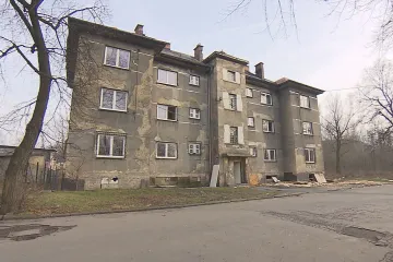 Čekání na voliče. Poprvé nepřišel v Ostravě-Hrušově nikdo, v druhém kole sečetli devět hlasů