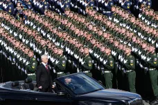 „Celá země podporuje válku na Ukrajině,“ prohlásil Putin na přehlídce v Moskvě
